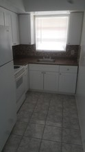 4131 SW 24th Ct-Unit -2 in Fort Lauderdale, FL - Building Photo - Building Photo