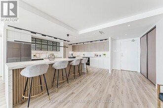 131 Torresdale Ave in Toronto, ON - Building Photo - Building Photo