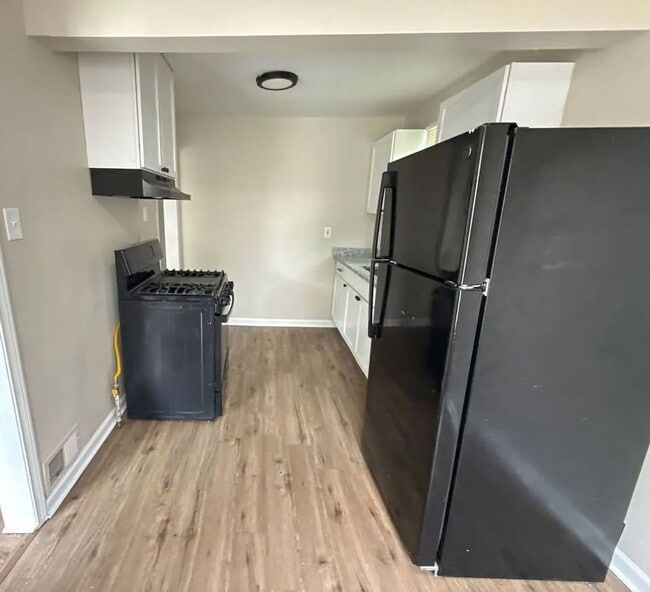 18851 Klinger St in Detroit, MI - Building Photo - Building Photo