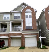 14717 Hampshire Hall Ct in Upper Marlboro, MD - Building Photo