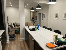 421 Rielle Rue in Verdun, QC - Building Photo