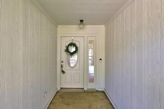10229 Missel Thrush Dr in Austin, TX - Foto de edificio - Building Photo