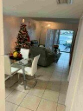 5840 W 26th Ave in Hialeah, FL - Building Photo - Building Photo