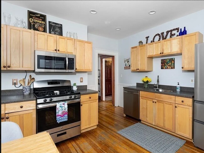 32 Parkton Rd in Boston, MA - Building Photo - Building Photo
