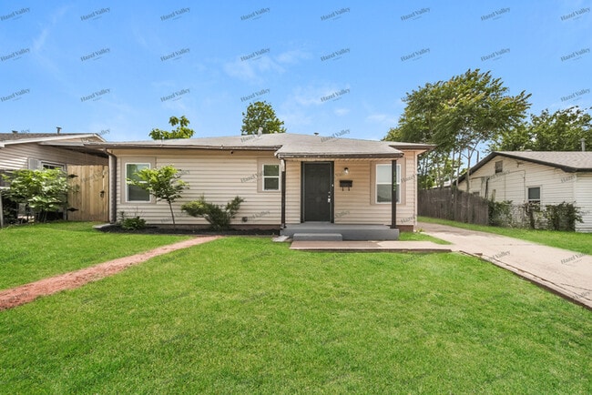 property at 1142 SE 19th St