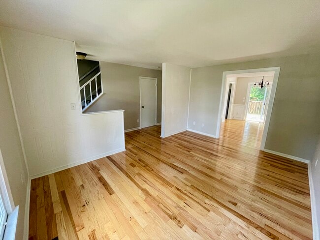property at 19953 Spur Hill Dr