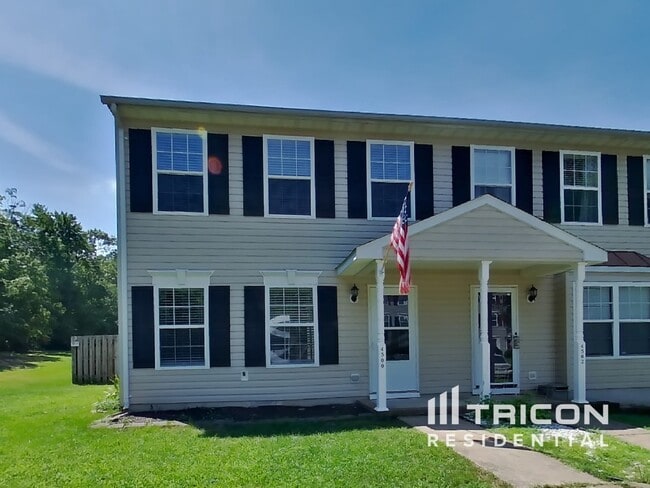 property at 4500 Luau Ct