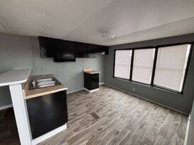 331 Oak Grove Rd in Kings Mountain, NC - Building Photo