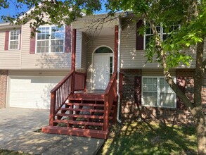 207 Van Buren Rd in Branson, MO - Building Photo - Building Photo