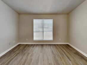 4145 Riverbank Ct in Decatur, GA - Building Photo - Building Photo