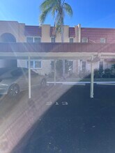 213 Buttonwood Cir, Unit 213 Buttonwood Circle in Seminole, FL - Building Photo - Building Photo