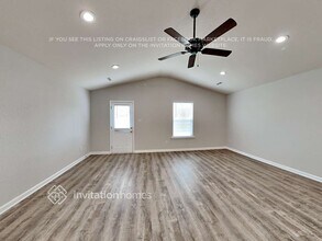 3327 Drysdale Dr in Murfreesboro, TN - Foto de edificio - Building Photo