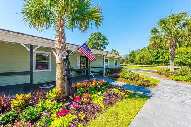 The Anchorage in Mount Pleasant, SC - Building Photo - Building Photo