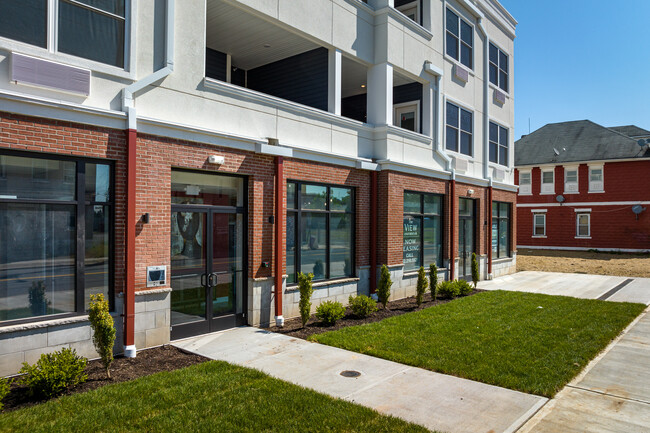 The View in Bound Brook, NJ - Foto de edificio - Building Photo