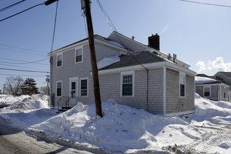 Snug Harbor in Quincy, MA - Foto de edificio - Building Photo