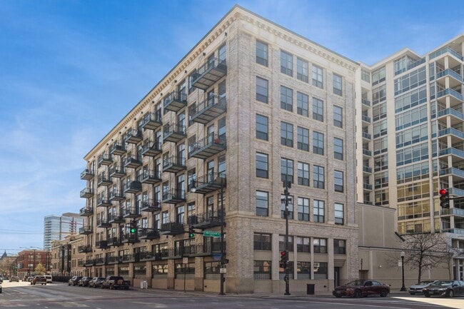 property at 1801 S Michigan Ave