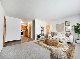 North Ridge in Jamestown, ND - Building Photo