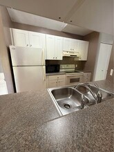44 Woodland Hills Dr in Southgate, KY - Building Photo - Building Photo