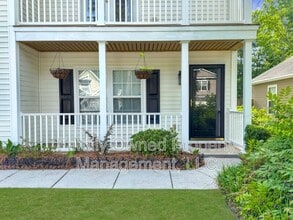 8753 Red Oak Dr in North Charleston, SC - Building Photo - Building Photo
