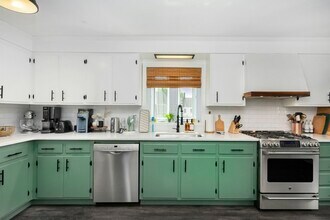 611 Varney St in Manchester, NH - Building Photo - Building Photo