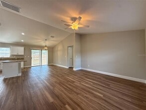 309 Locust Rd in Ocala, FL - Foto de edificio - Building Photo