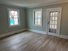 1021 Hugo St in Norfolk, VA - Building Photo - Building Photo