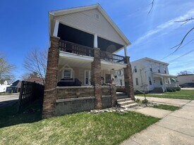 1220 Hamilton Ave NW in Grand Rapids, MI - Building Photo