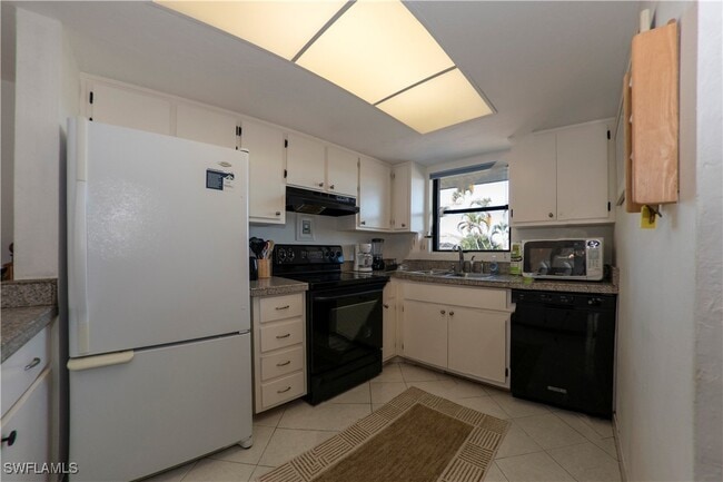 property at 16809 Davis Rd