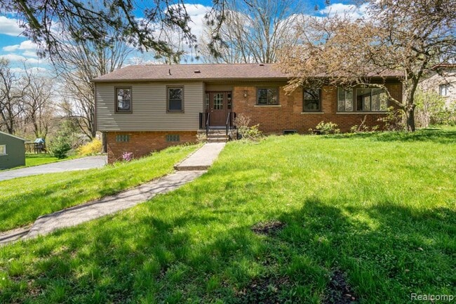 property at 2700 Colonial Way