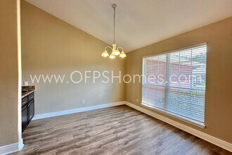 653 Territory Ln in Crestview, FL - Building Photo - Building Photo