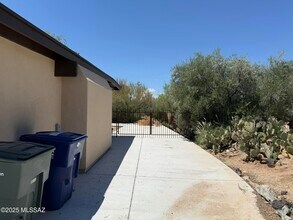 1450 S Corsica Pl in Tucson, AZ - Building Photo - Building Photo