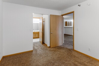 Meadow Creek Village in Foley, MN - Building Photo - Interior Photo