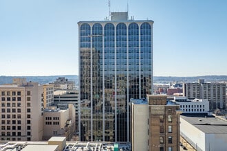 The Deneau in Dayton, OH - Foto de edificio - Building Photo