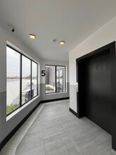 99 Sackett St, Unit 502 in Jersey City, NJ - Foto de edificio - Building Photo