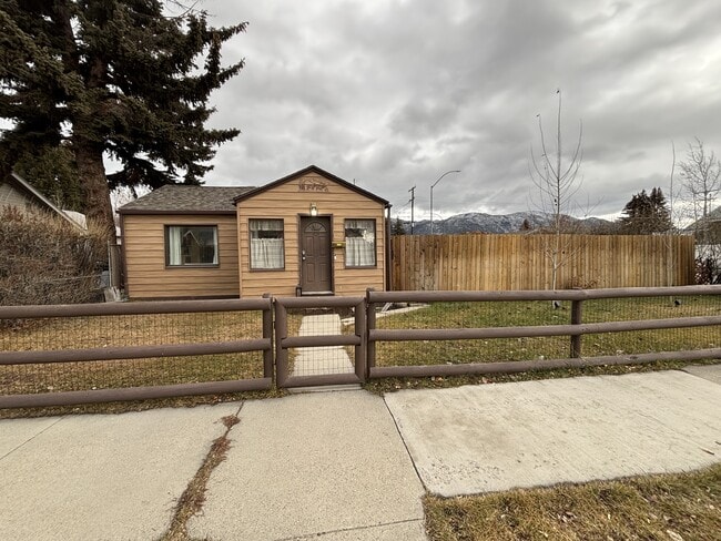 property at 1954 Florida Ave