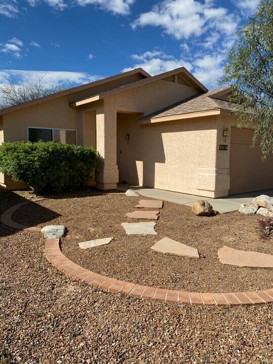10138 E Paseo San Ardo in Tucson, AZ - Building Photo