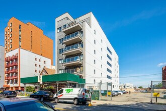 345 Lenox Rd in Brooklyn, NY - Foto de edificio - Building Photo