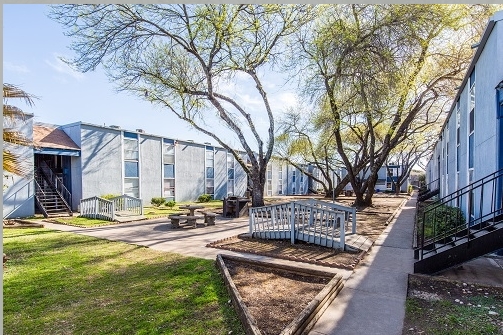 Cielo at Domain in Austin, TX - Foto de edificio