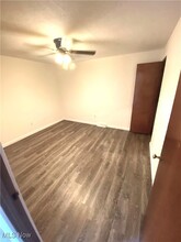 106 Columbus Way-Unit -4 in Weirton, WV - Building Photo - Building Photo