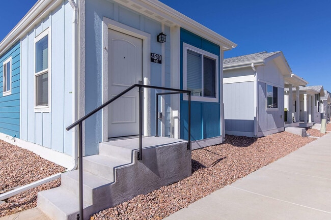 Cottages at Mesa Ridge in Fountain, CO - Foto de edificio - Building Photo