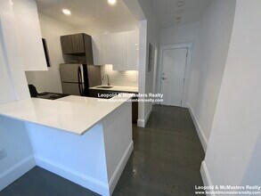 50 Queensberry St, Unit 4 in Boston, MA - Building Photo - Building Photo