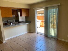 4223 Weymouth Ln, Unit Weymouth Lane in Sacramento, CA - Building Photo - Building Photo