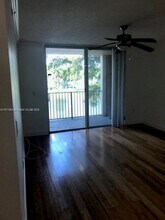 12148 Saint Andrews Pl, Unit 206 in Miramar, FL - Building Photo - Building Photo