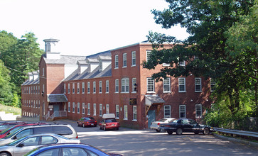 Bellamy Mill Apartments in Dover, NH - Foto de edificio - Building Photo