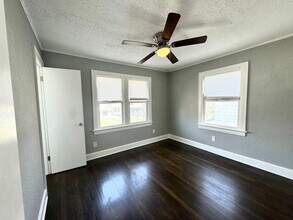 1937 E 71st Terrace in Kansas City, MO - Building Photo - Building Photo