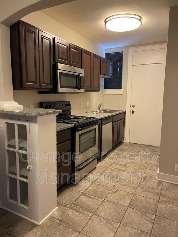 property at 812 N 33rd St