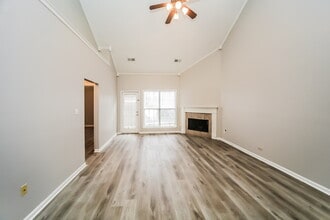 894 Dalemore Ln in Memphis, TN - Building Photo - Building Photo