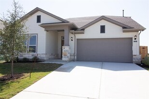 105 Stone Fork Ln in Hutto, TX - Building Photo