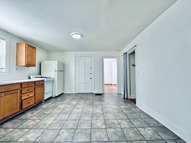 175 Bradley St in New Haven, CT - Building Photo - Building Photo