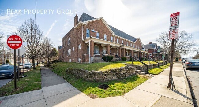 property at 1484 Summit St